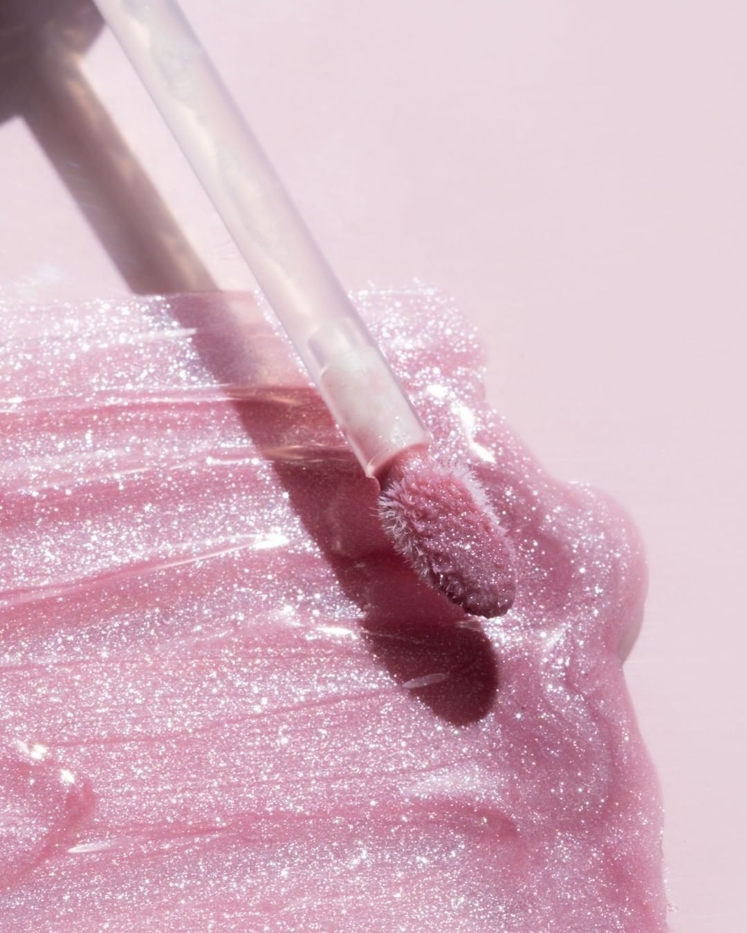 Gloss: tudo sobre o produto labial que brilha em qualquer ocasião